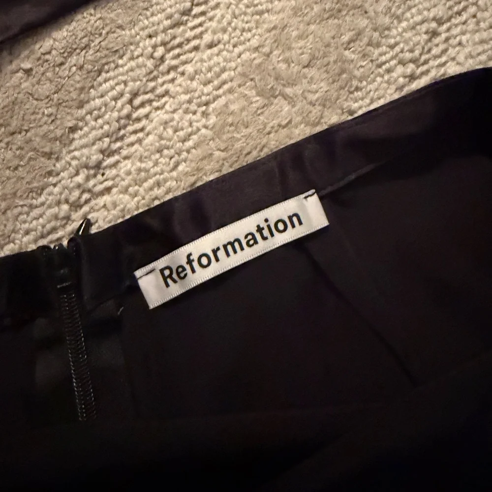 Reformation Black Silk Two Piece Set skirt with top 2P - Picture 3 of 5